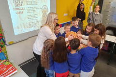 lomljenje-slavskog-hleba